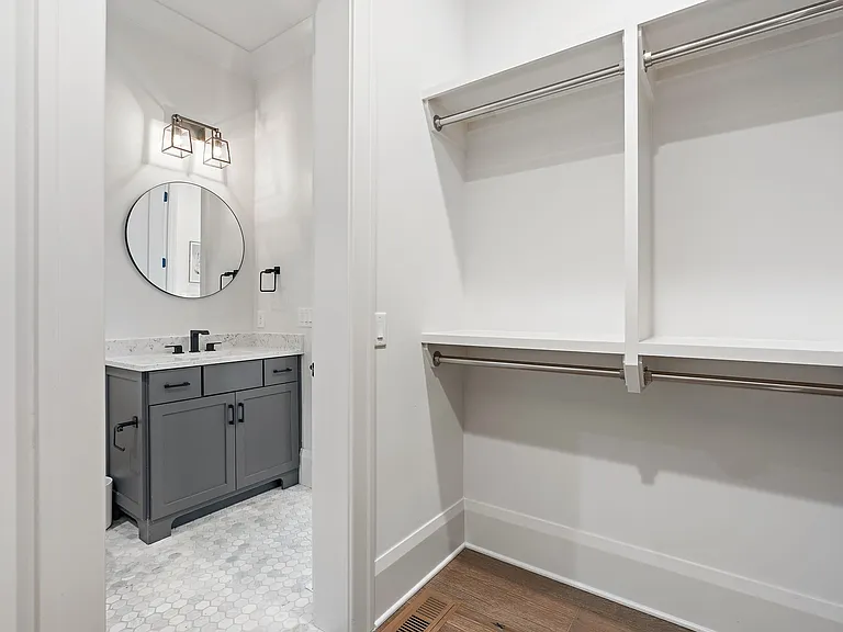 8808 Edgecomb Dr — Photo 36