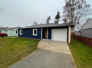 220 Slater Dr, Fairbanks, AK 99701