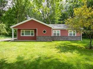 11 Brookfield Dr, Battle Creek, MI 49015