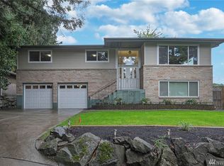 13038 37th Ave NE, Seattle, WA 98125
