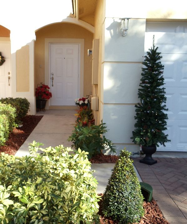 1st image of 670 Princess Dr