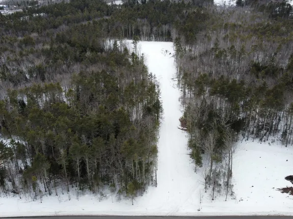 105 Green Acres Drive, Buxton, ME 04093