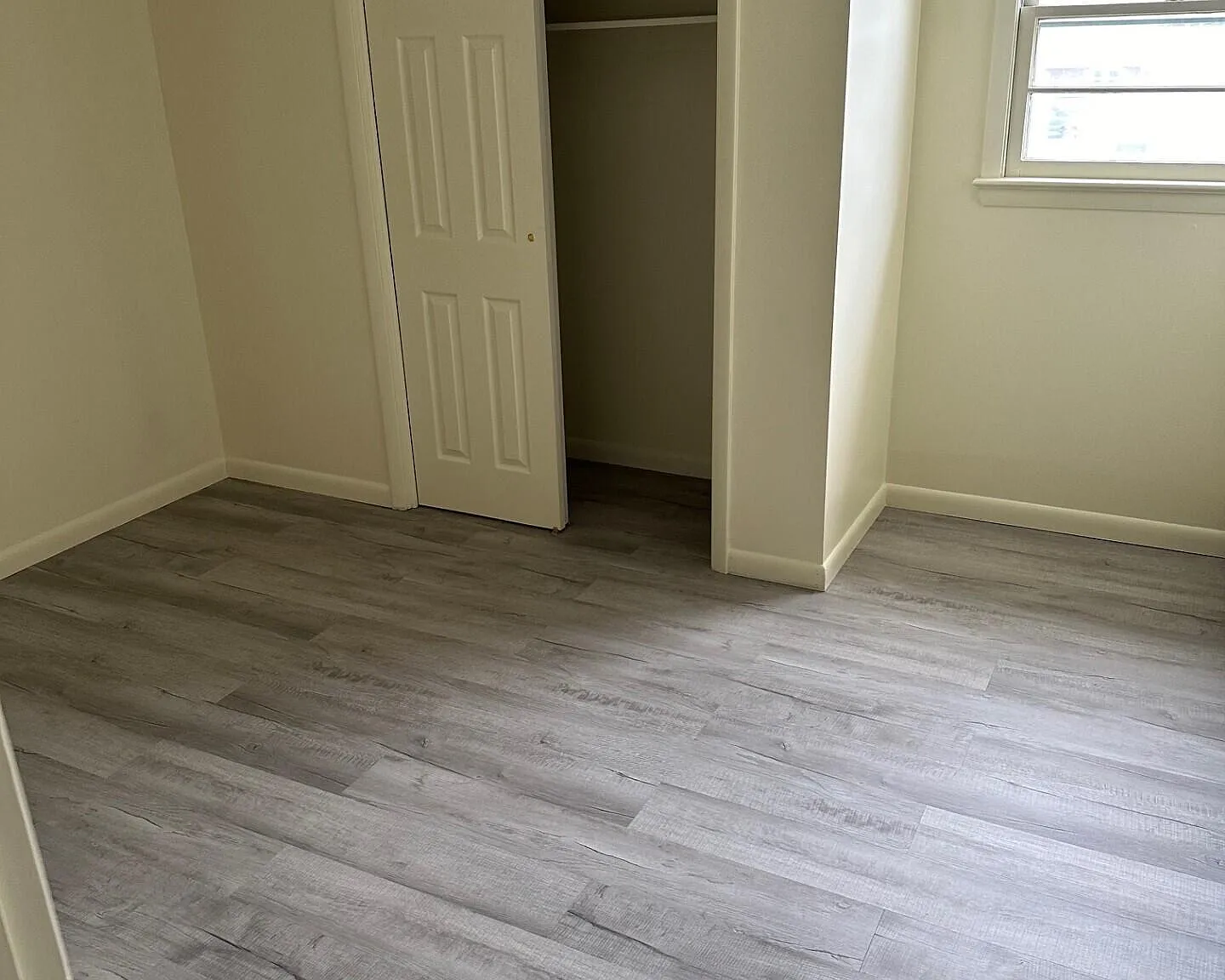 2 bed, 700 sqft, $995 — Photo 4