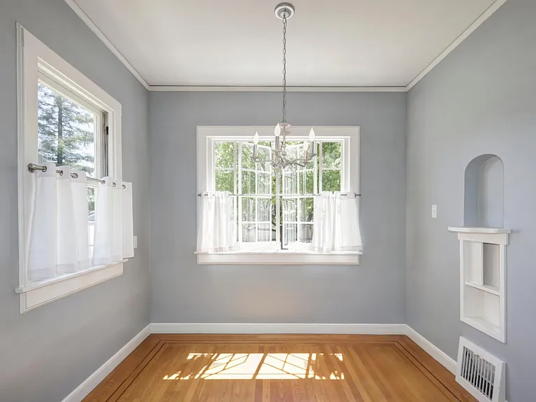 450 Coloma Way — Photo 12