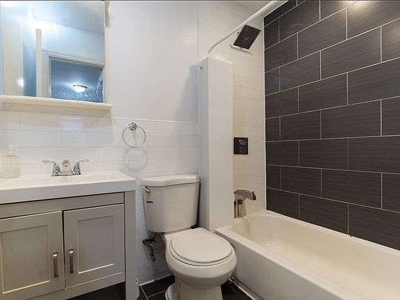 2nd image of 161-24 Baisley Blvd #2
