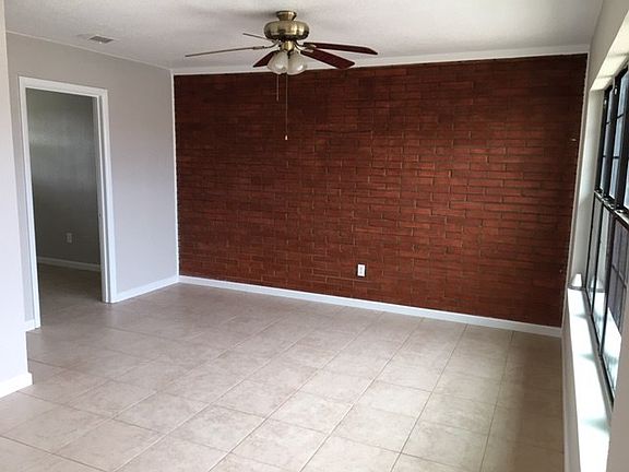 2nd image of 3910 Melody Ln