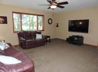1102 W Nevada St, Marshalltown, IA 50158
