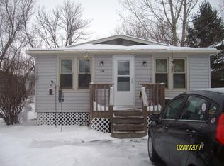 113 Oak St, Slinger, WI 53086
