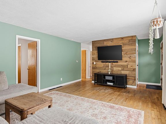 4th image of 5075 Karlin Rd