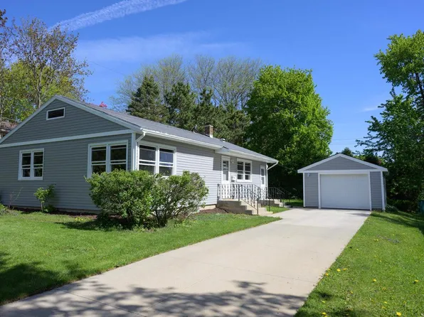 122 Gary Court, Sun Prairie, WI 53590