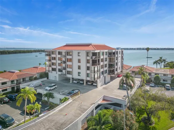 6295 Bahia Del Mar Cir APT 303, Saint Petersburg, FL 33715