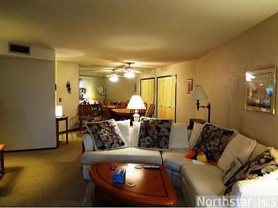 5th image of 122 Demont Ave E APT 369