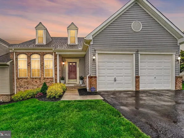 259 Prospect Cir #8, Shrewsbury, PA 17361