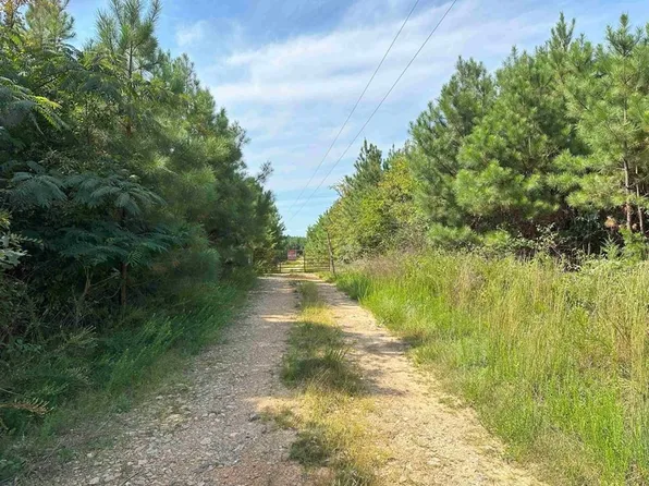 Cumberland Rd, Cumberland, VA 23040