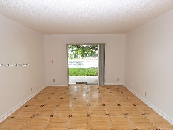 5th image of 7630 Westwood Dr APT 303