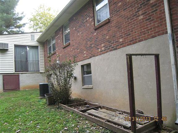 3rd image of 123 Wendin Ln