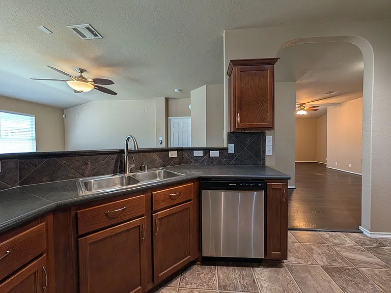 246 Crane Crest Dr — Photo 8