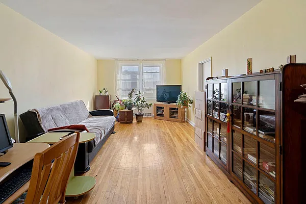 Sold by Century Homes Realty Group LLC | media 31