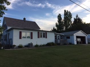 1203 5th Ave SE, Devils Lake, ND 58301