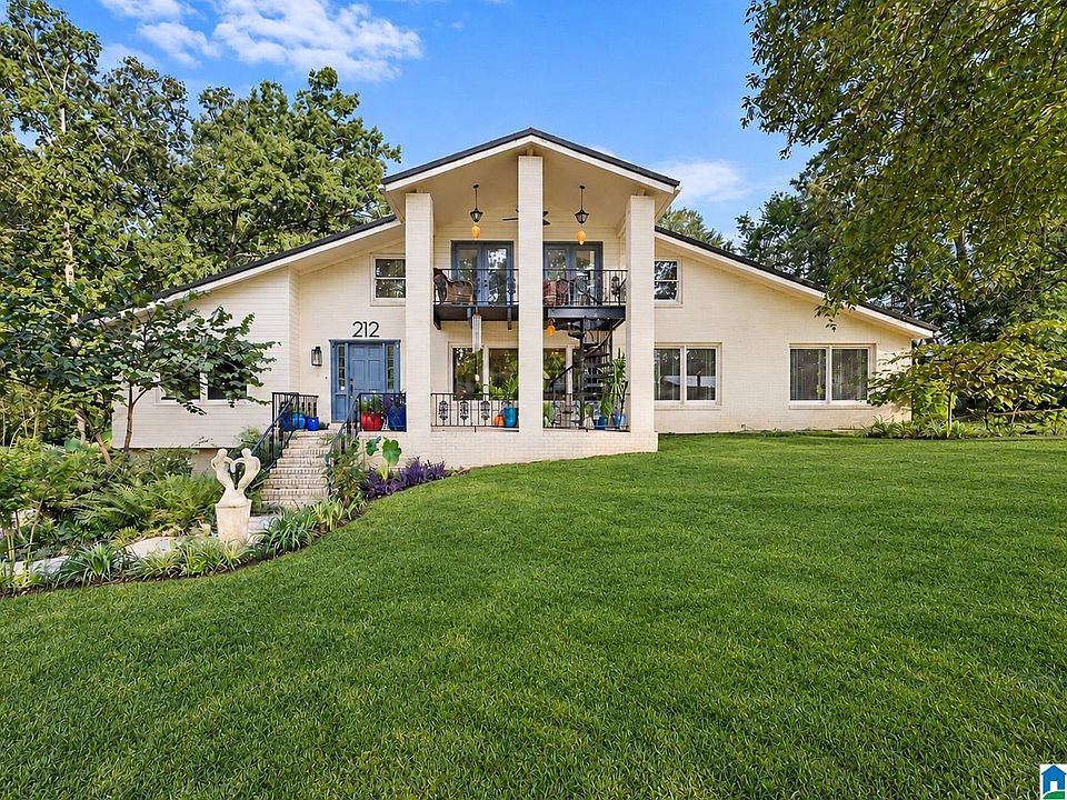 1st image of 212 Ardella Cir