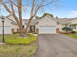 226 Morning Meadow Way N UNIT 8, Midland, MI 48640