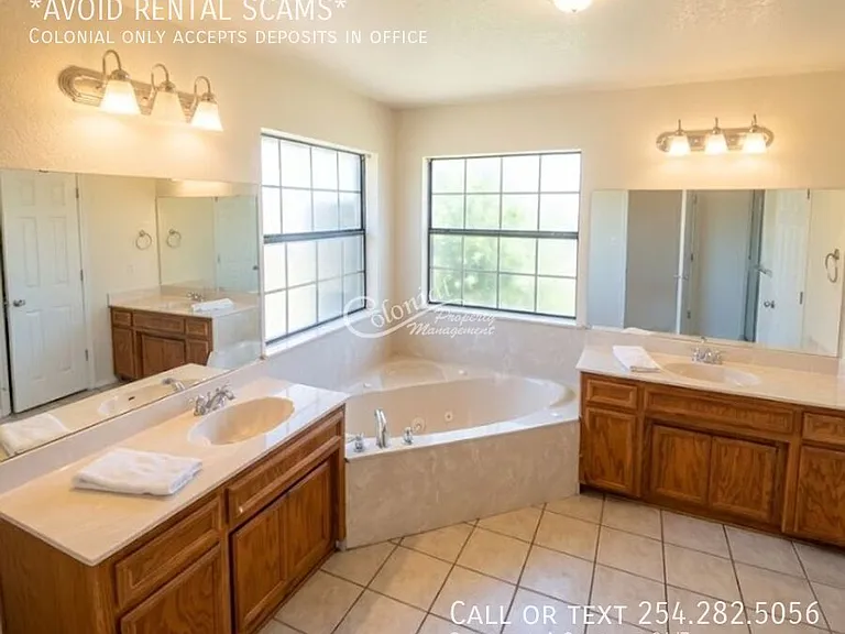 4601 Mildred Ave — Photo 8