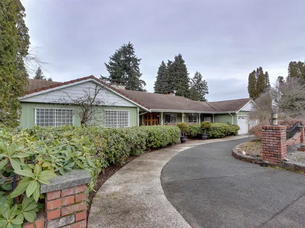 8850 Delvista Dr, Delta, BC V4C 4A5