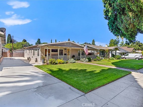 5th image of 3920 Linwood Pl