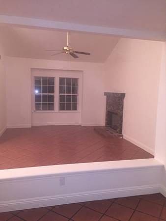 2nd image of 635 N Simon St