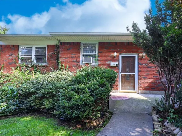 96 Longview Rd, Staten Island, NY 10304