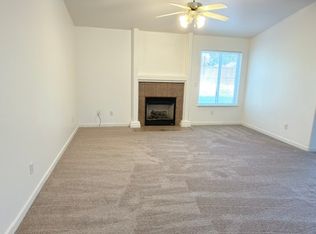 747 Mainberry Dr, Madera, CA 93637