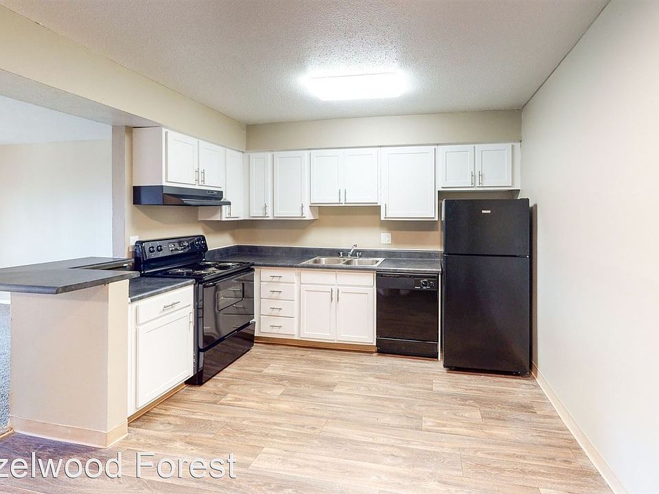 1st image of 240 Chapel Ridge Dr #10324657