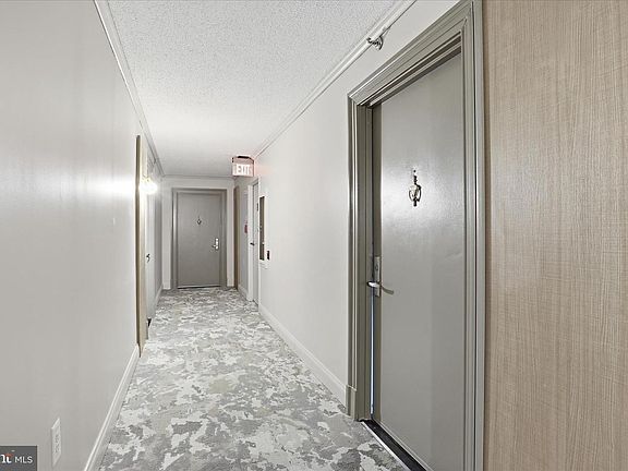2nd image of 10101 Grosvenor Pl APT 1104