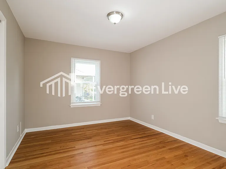 1140 Mullanphy Ln — Photo 8