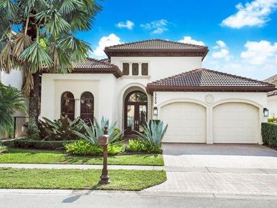 17930 Lake Azure Way, Boca Raton, FL, 33496