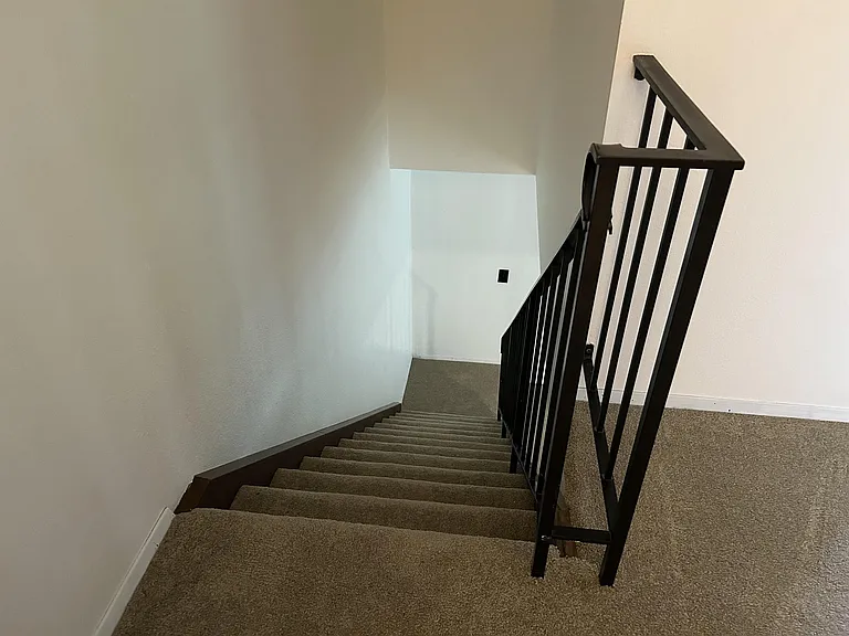 237 E Woodhill Ave #1 — Photo 15