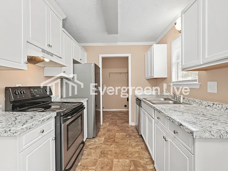 3719 Millstone Run — Photo 5