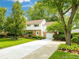2829 Dayton Dr, Ann Arbor, MI
