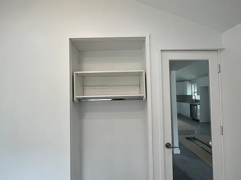 2403 E 10th Ave — Photo 6