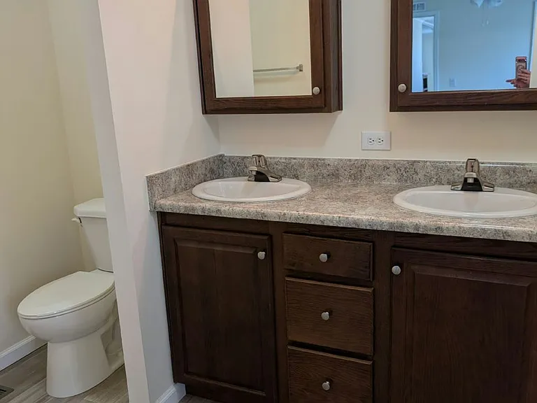 52553 Elmcrest Ct #143 — Photo 5