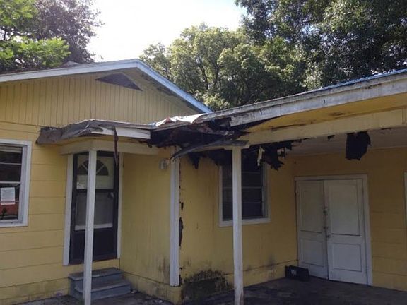 3rd image of Mellonville Ave