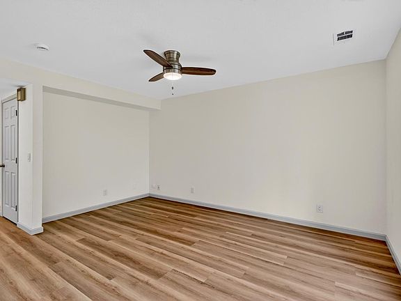 2nd image of 786 Simpson Pl