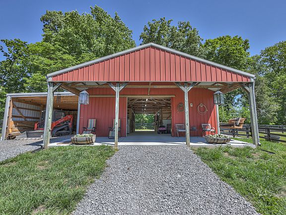 60th image of 157 Giles Ln