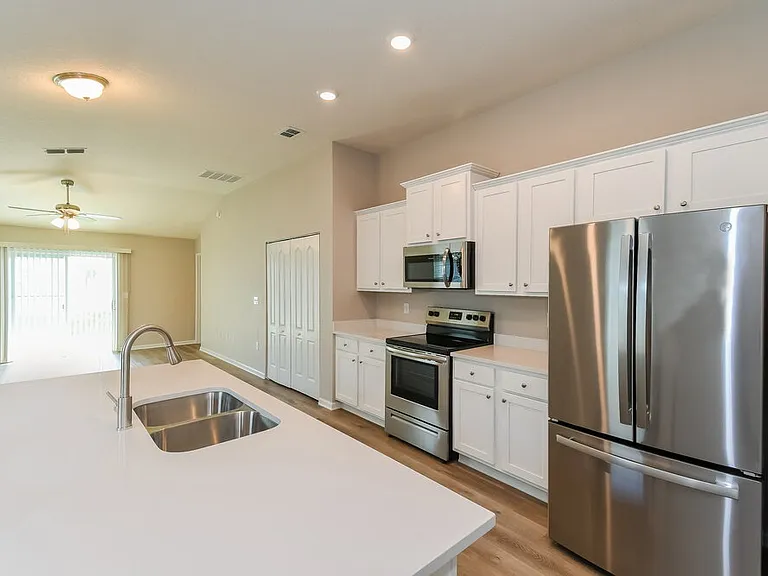 8334 Cape Fox Dr — Photo 8