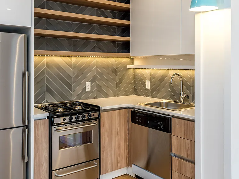 724 5th Ave #2C — Photo 13