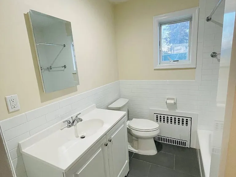 30 Grove St — Photo 7