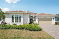Waterstone Cir-1005-001.jpg