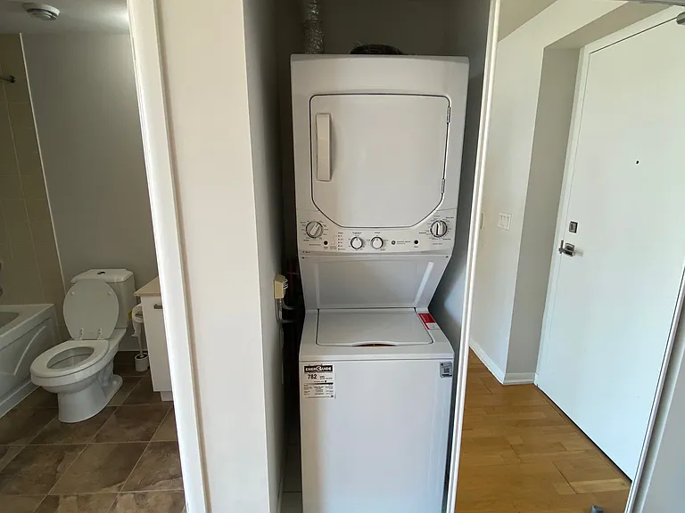 832 Bay St S #3309 — Photo 6