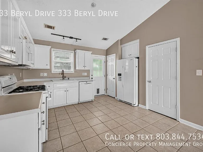 333 Beryl Dr — Photo 5