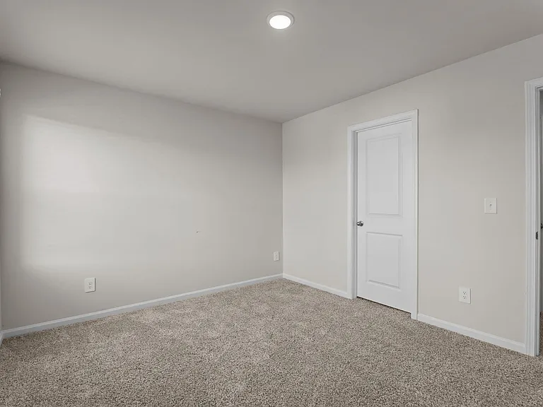 945 Avonmore Dr — Photo 25